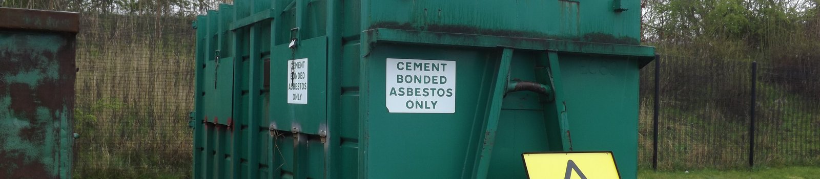 ASBESTOS WASTE AT TIP..JPG