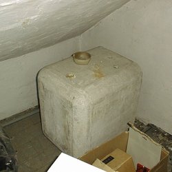 Cement water tank.jpg