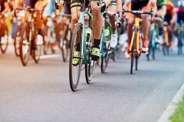 Cycle Race shutterstock_645593161.png